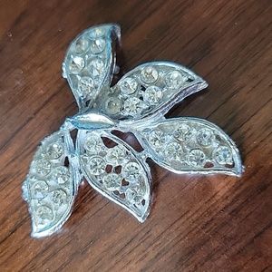 Vintage Leaf Silver Brooch